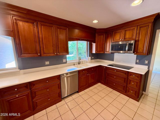 4602 E EXETER Boulevard, Phoenix, AZ 85018