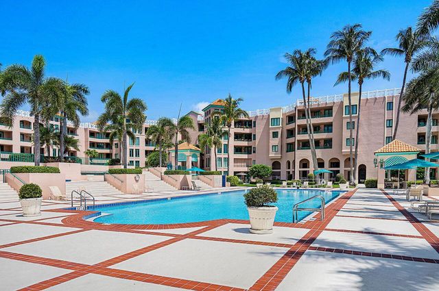 100 SE 5th Avenue 216, Boca Raton, FL 33432