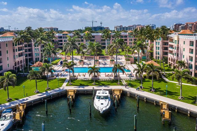 100 SE 5th Avenue 216, Boca Raton, FL 33432
