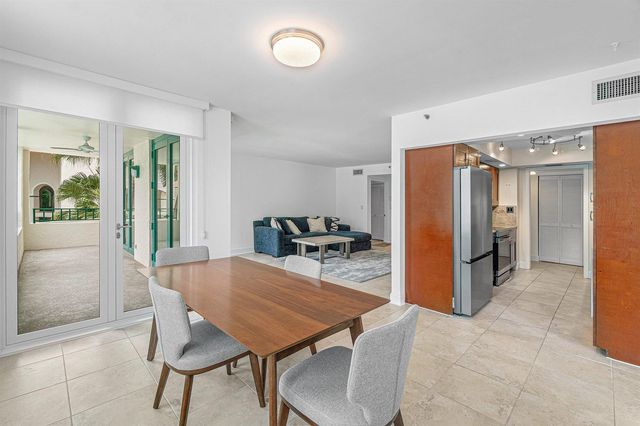 100 SE 5th Avenue 216, Boca Raton, FL 33432