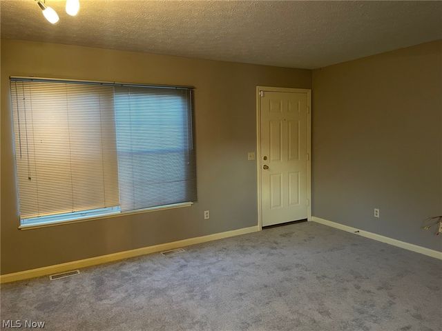 4440 Sexton Road, Cleveland, OH 44105