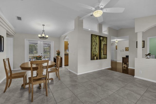 11195 61st St Street N, West Palm Beach, FL 33412