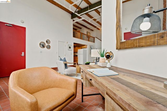 1920 Union St #9, Oakland, CA 94607