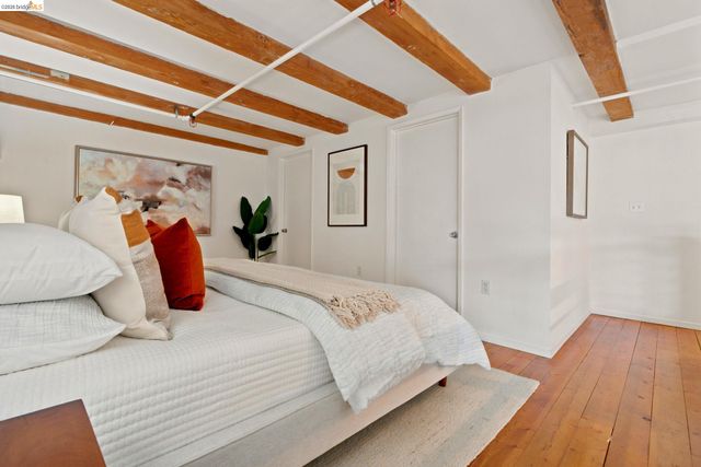 1920 Union St #9, Oakland, CA 94607