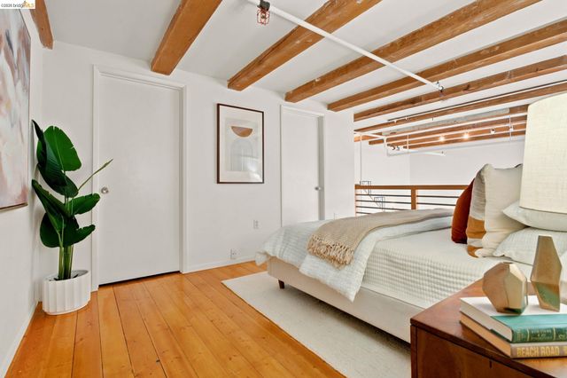 1920 Union St #9, Oakland, CA 94607