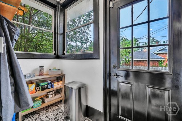 202 E 51st Street, Savannah, GA 31401