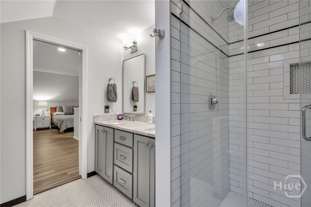 202 E 51st Street, Savannah, GA 31401