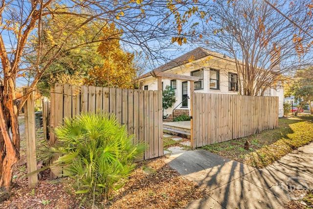 202 E 51st Street, Savannah, GA 31401