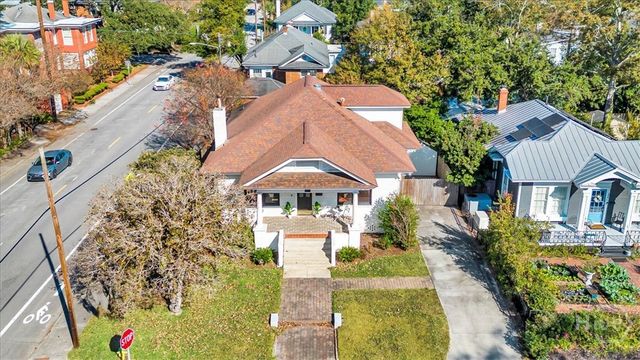 202 E 51st Street, Savannah, GA 31401