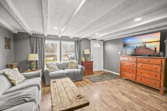 65 N Seneca Street, Rittman, OH 44270