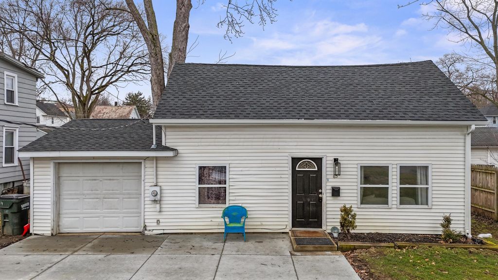 65 N Seneca Street, Rittman, OH 44270