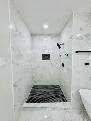 5506 Cactus Forest Drive, Houston, TX 77088