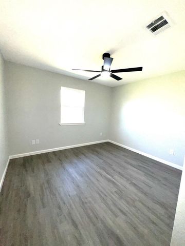 5506 Cactus Forest Drive, Houston, TX 77088