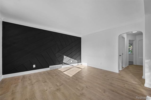 19324 Goulburn Street, Detroit, MI 48205