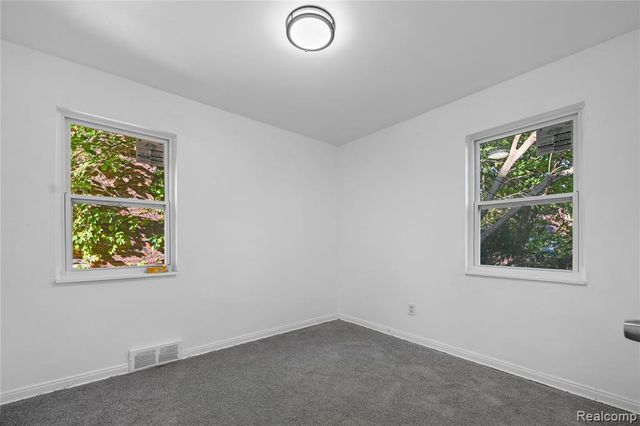 19324 Goulburn Street, Detroit, MI 48205