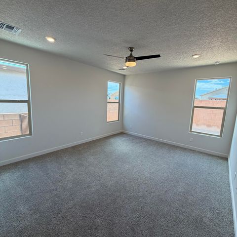 2464 Marble Avenue NE, Rio Rancho, NM 87144