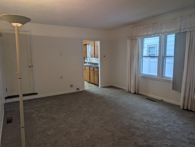 5027 6th Street NE, Columbia Heights, MN 55421