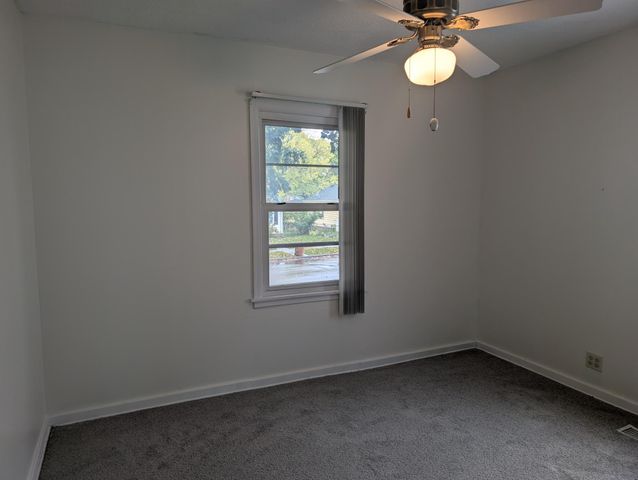 5027 6th Street NE, Columbia Heights, MN 55421