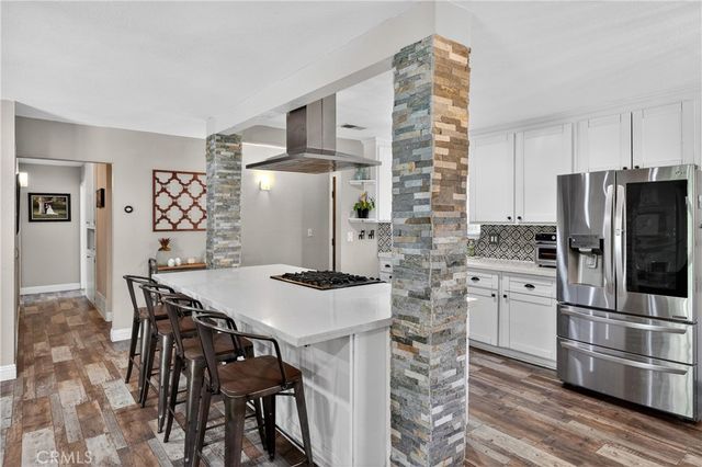 2239 Farringdon, Pomona, CA 91768