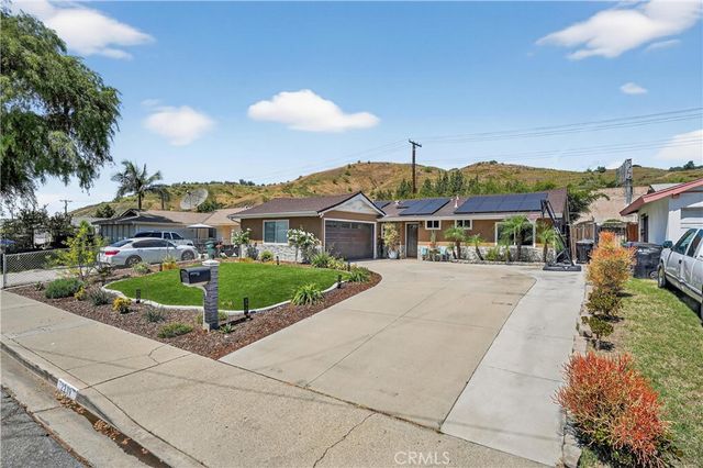 2239 Farringdon, Pomona, CA 91768