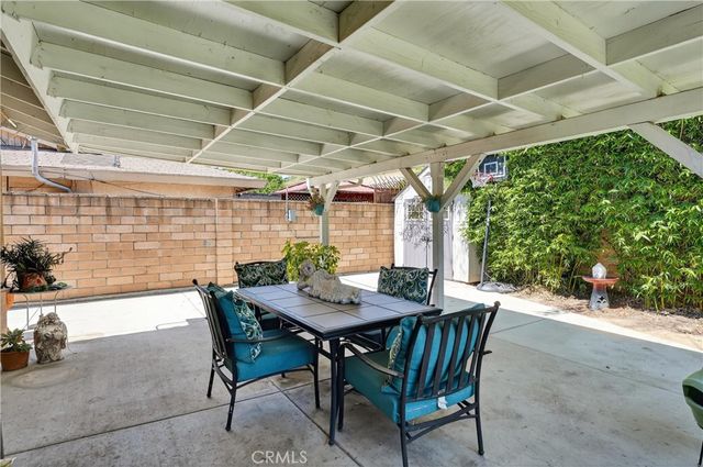 2239 Farringdon, Pomona, CA 91768
