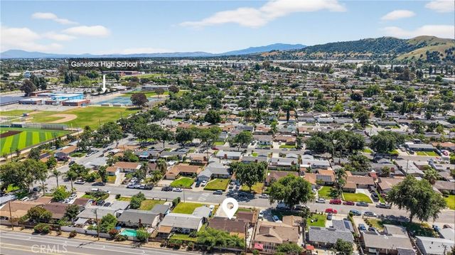 2239 Farringdon, Pomona, CA 91768