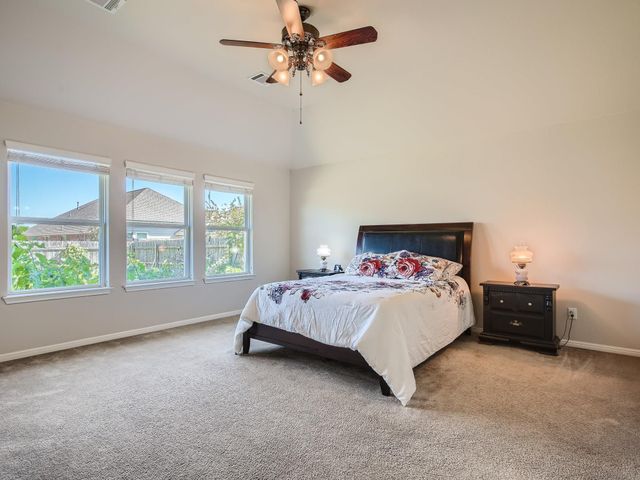 8241 Arezzo DR, Round Rock, TX 78665