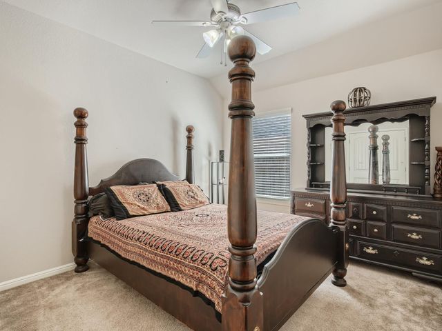 8241 Arezzo DR, Round Rock, TX 78665