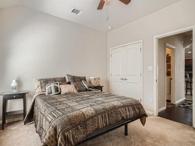 8241 Arezzo DR, Round Rock, TX 78665