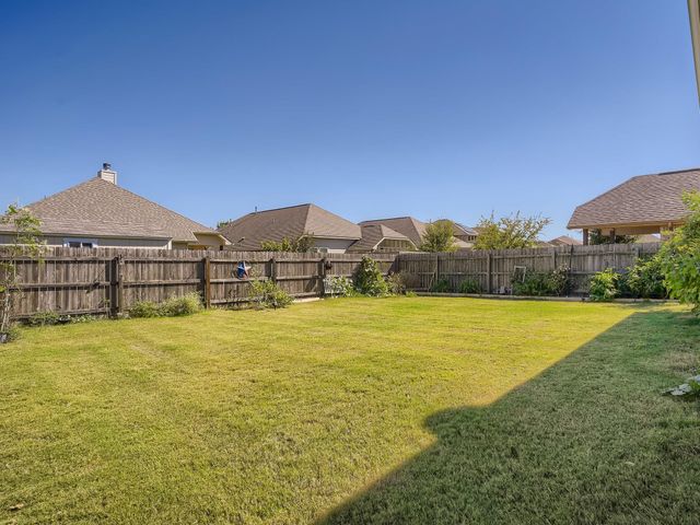 8241 Arezzo DR, Round Rock, TX 78665