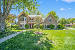 323 Ford Lane, Bartlett, IL 60103