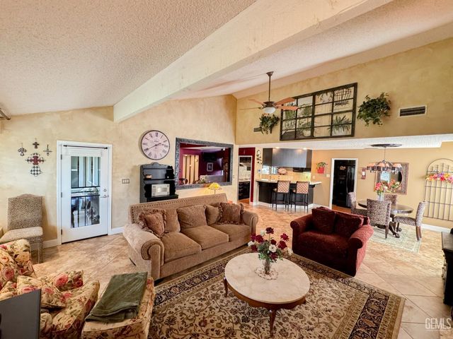 3009 Buford Way, Bakersfield, CA 93309