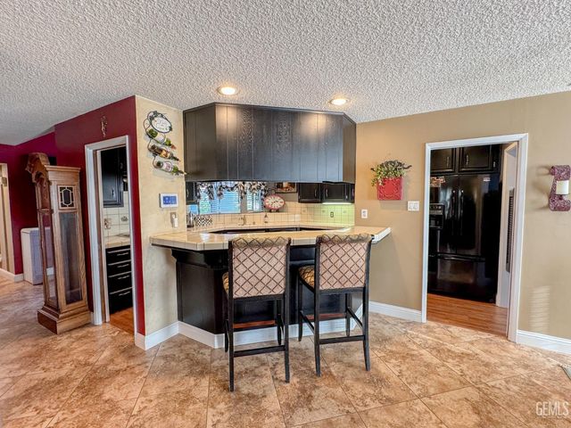 3009 Buford Way, Bakersfield, CA 93309