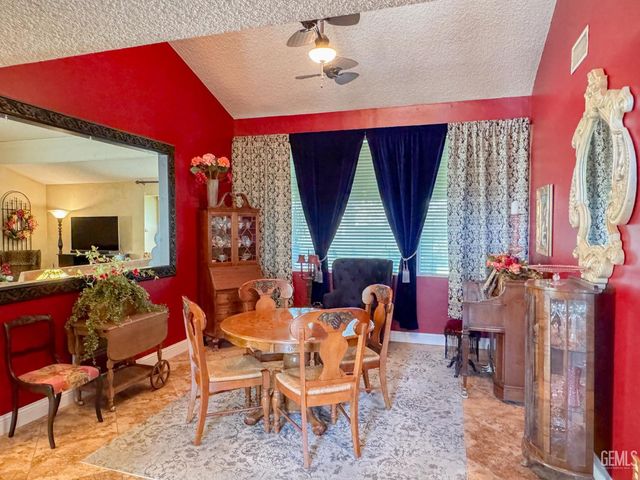 3009 Buford Way, Bakersfield, CA 93309