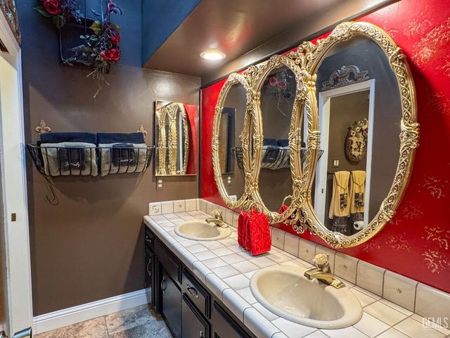 3009 Buford Way, Bakersfield, CA 93309