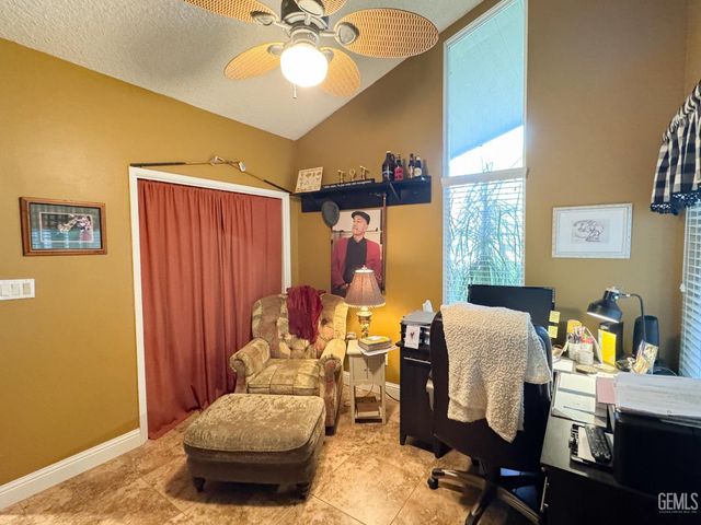 3009 Buford Way, Bakersfield, CA 93309