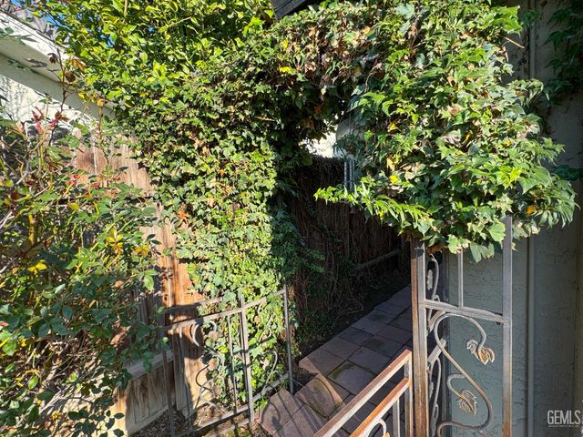 3009 Buford Way, Bakersfield, CA 93309