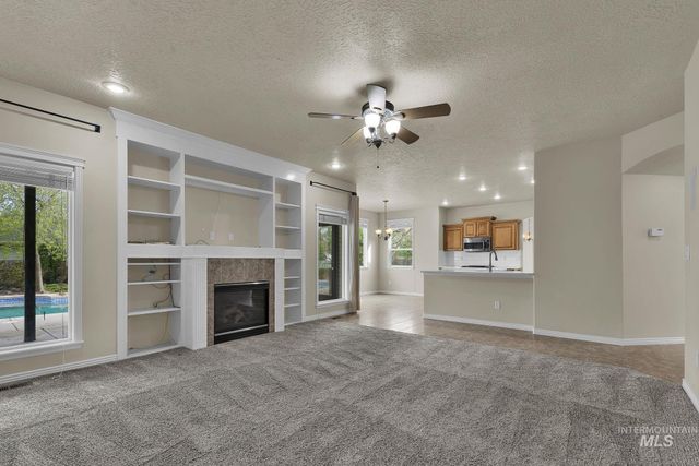 10996 W Southerland St, Boise, ID 83709