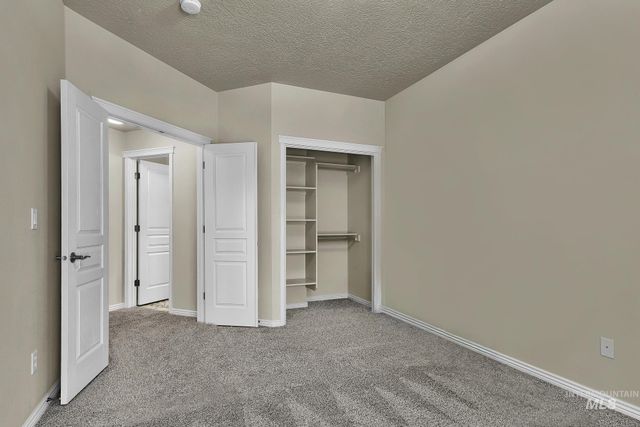 10996 W Southerland St, Boise, ID 83709