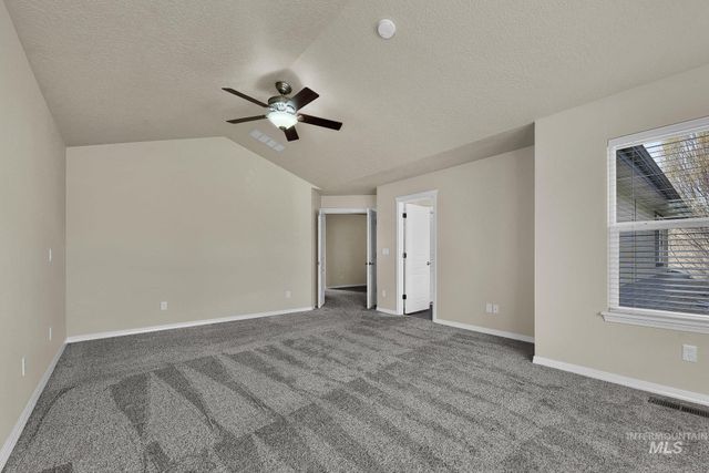 10996 W Southerland St, Boise, ID 83709