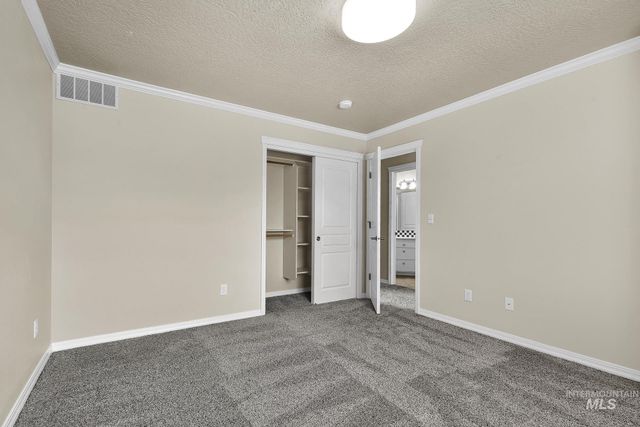 10996 W Southerland St, Boise, ID 83709