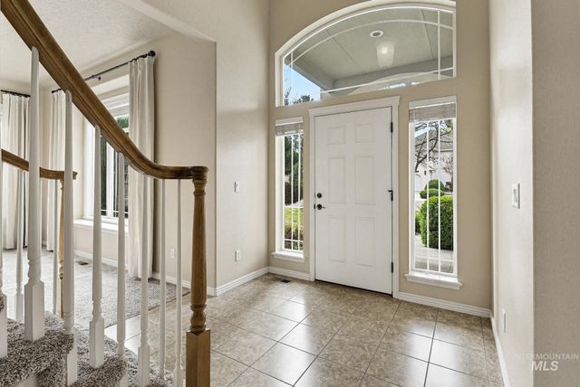 10996 W Southerland St, Boise, ID 83709