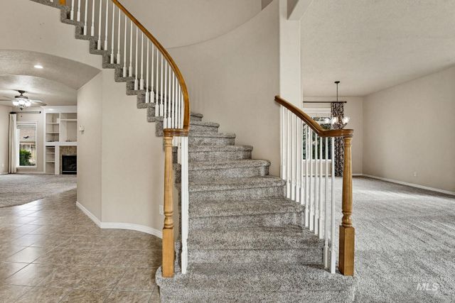 10996 W Southerland St, Boise, ID 83709