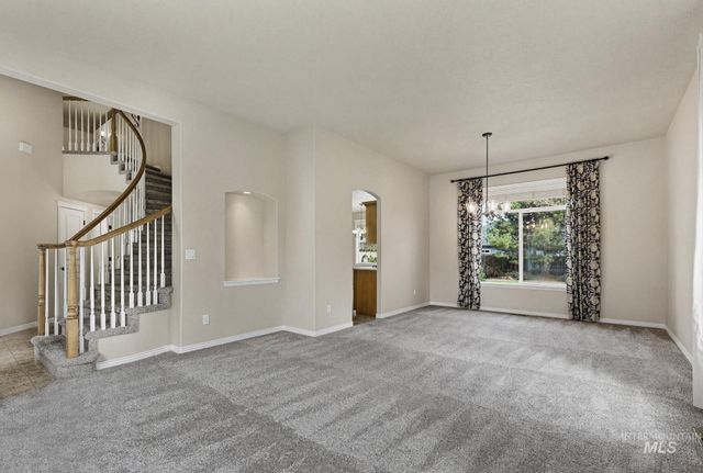 10996 W Southerland St, Boise, ID 83709