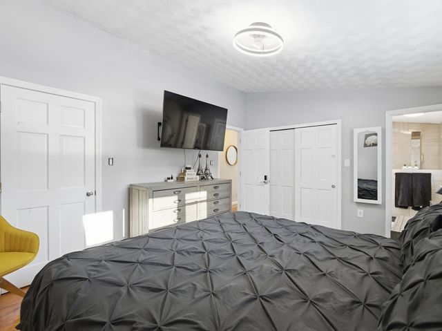 39 Swan Ave, Methuen, MA 01844