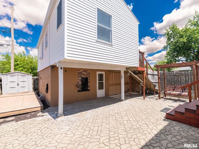 1013 ILLINOIS Street, Pekin, IL 61554