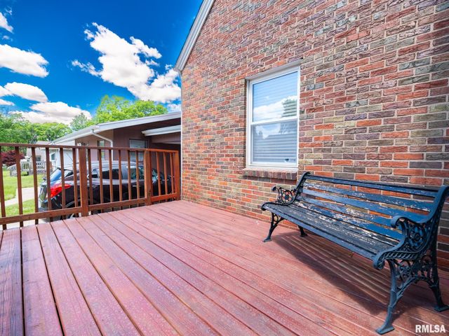 1013 ILLINOIS Street, Pekin, IL 61554