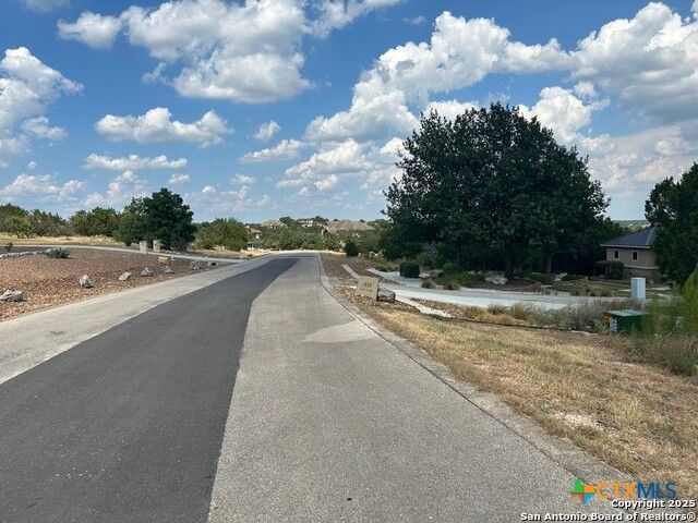 339 Valley Lodge, New Braunfels, TX 78132