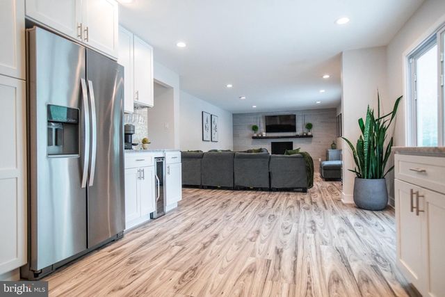 80 CRANFORD RD, Blackwood, NJ 08012