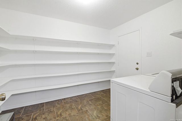 7839 Cortland Oak, San Antonio, TX 78254